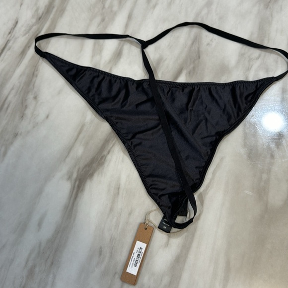 Skims size 4x - Picture 2 of 3